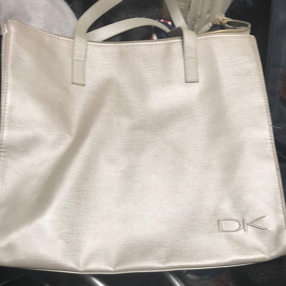 Dkny new bag/tote